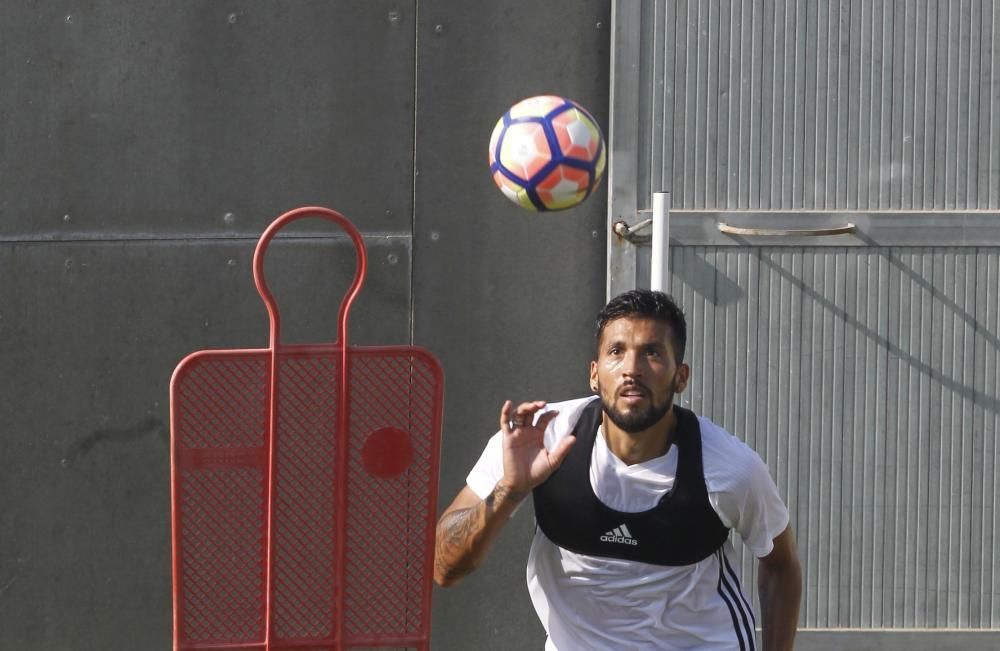 Las mejores imágenes del entrenamiento del Valencia CF