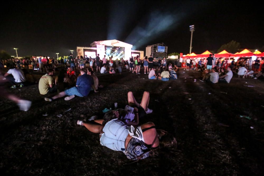 Una jornada de sábado de antología hace cumbre en la novena edición del Low Festival.