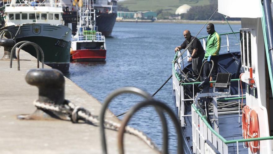 “La pesca asturiana está en la UVI”: el sector acusa la sucesión de malas costeras y el encarecimiento del gasóleo