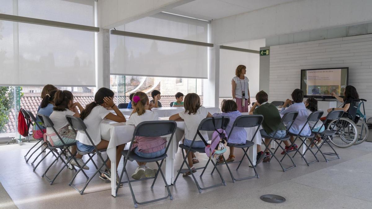 Un taller infantil en el Museo de Pontevedra.