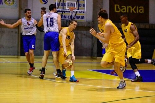 Derbi entre Herbalife GC y Nautico de Tenerife de liga EBA.