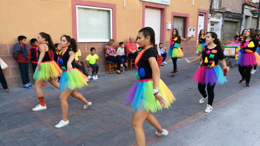 Uno de los grupos participantes en el Desfile de Carrozas del pasado año