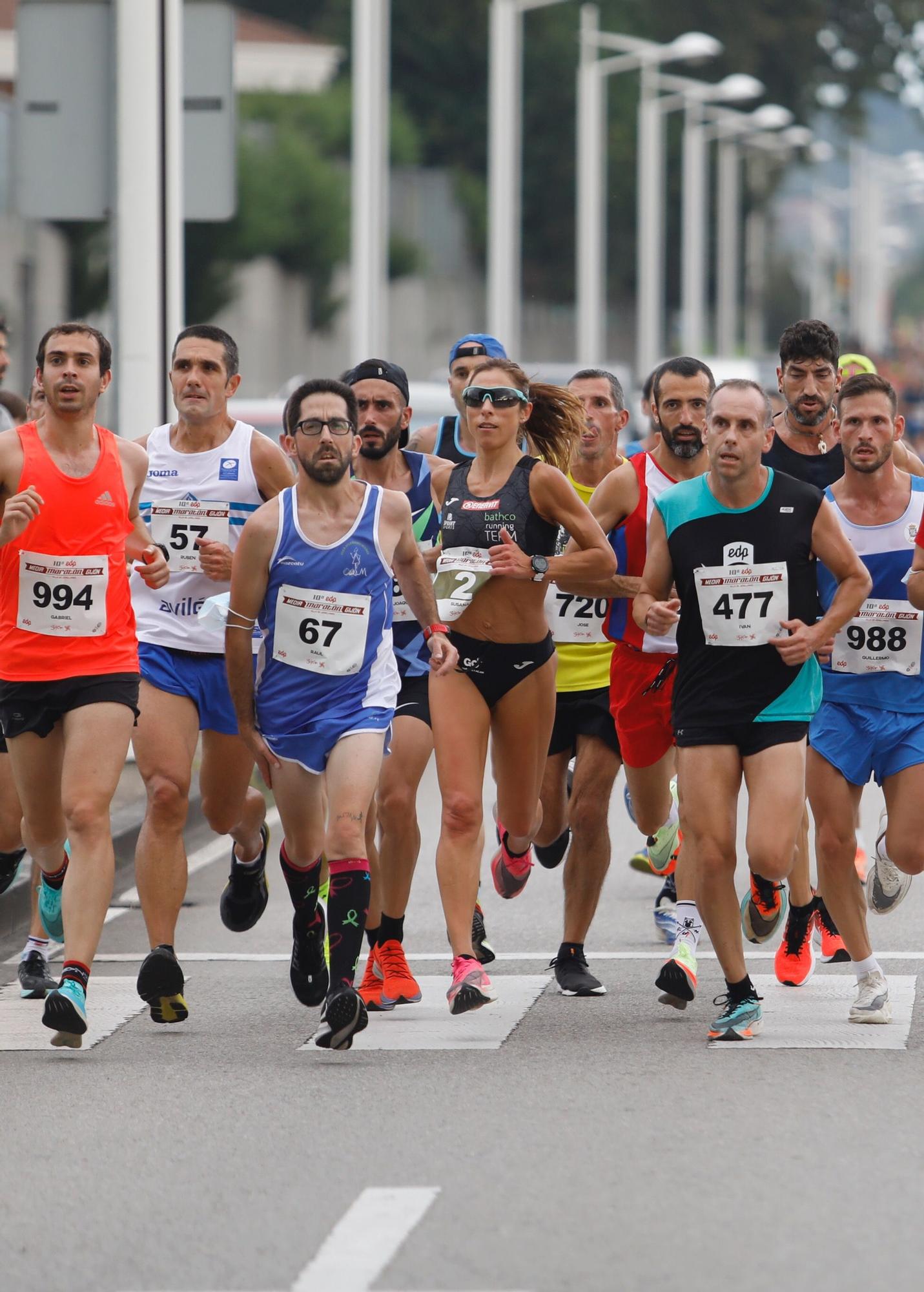 En imágenes: así fue la Media Maratón de Gijón