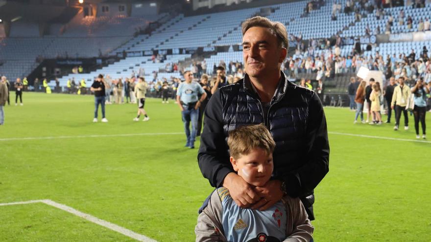 Carvalhal: “No me voy a agarrar al contrato”