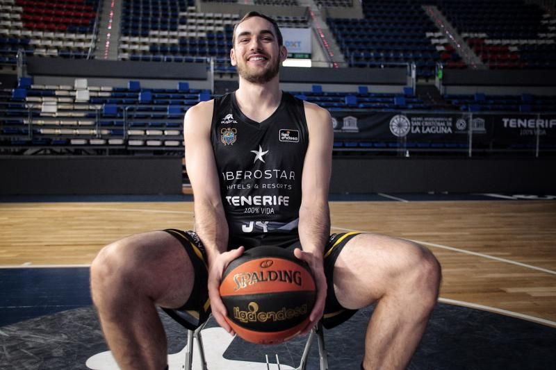 Tayler Cavanaugh, pivot del Iberostar Tenerife