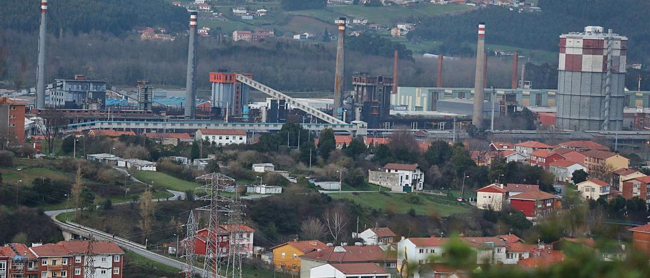 Panorámica de las baterías de coque de Avilés.