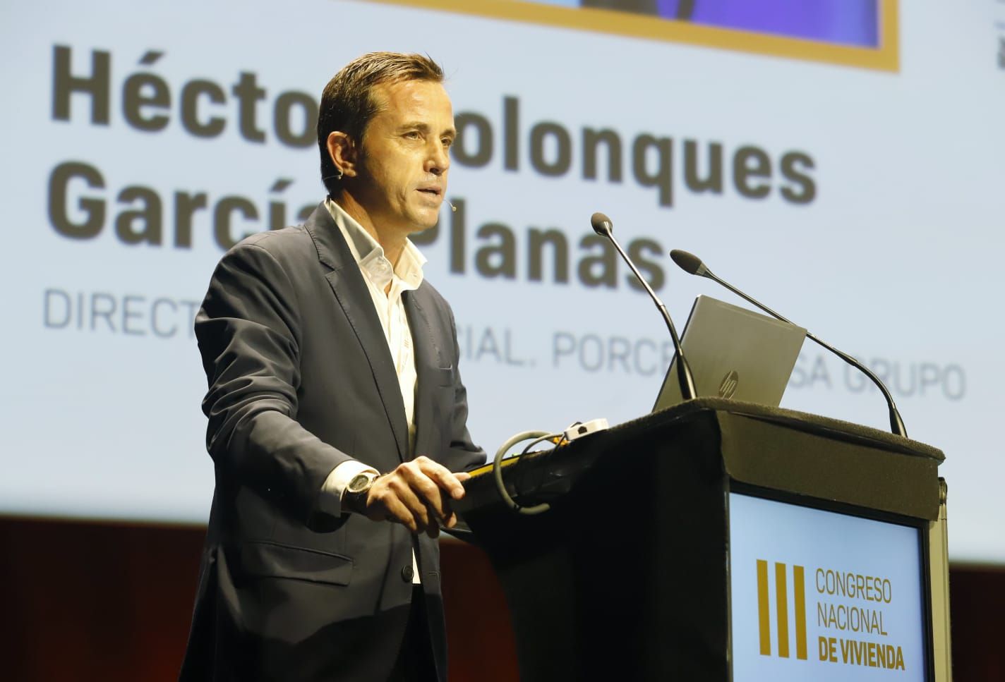 Conferencia de Héctor Colonques en València en el Congreso Nacional de Vivienda
