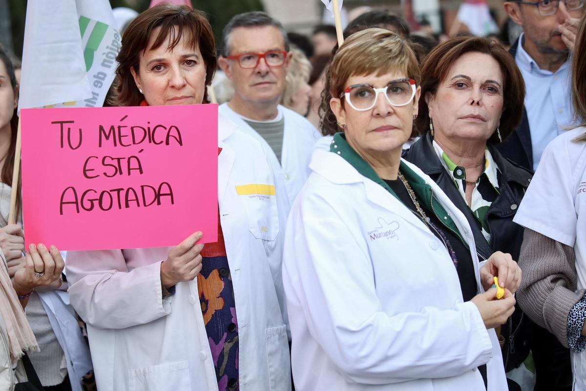 Manifestación de médicos en Murcia