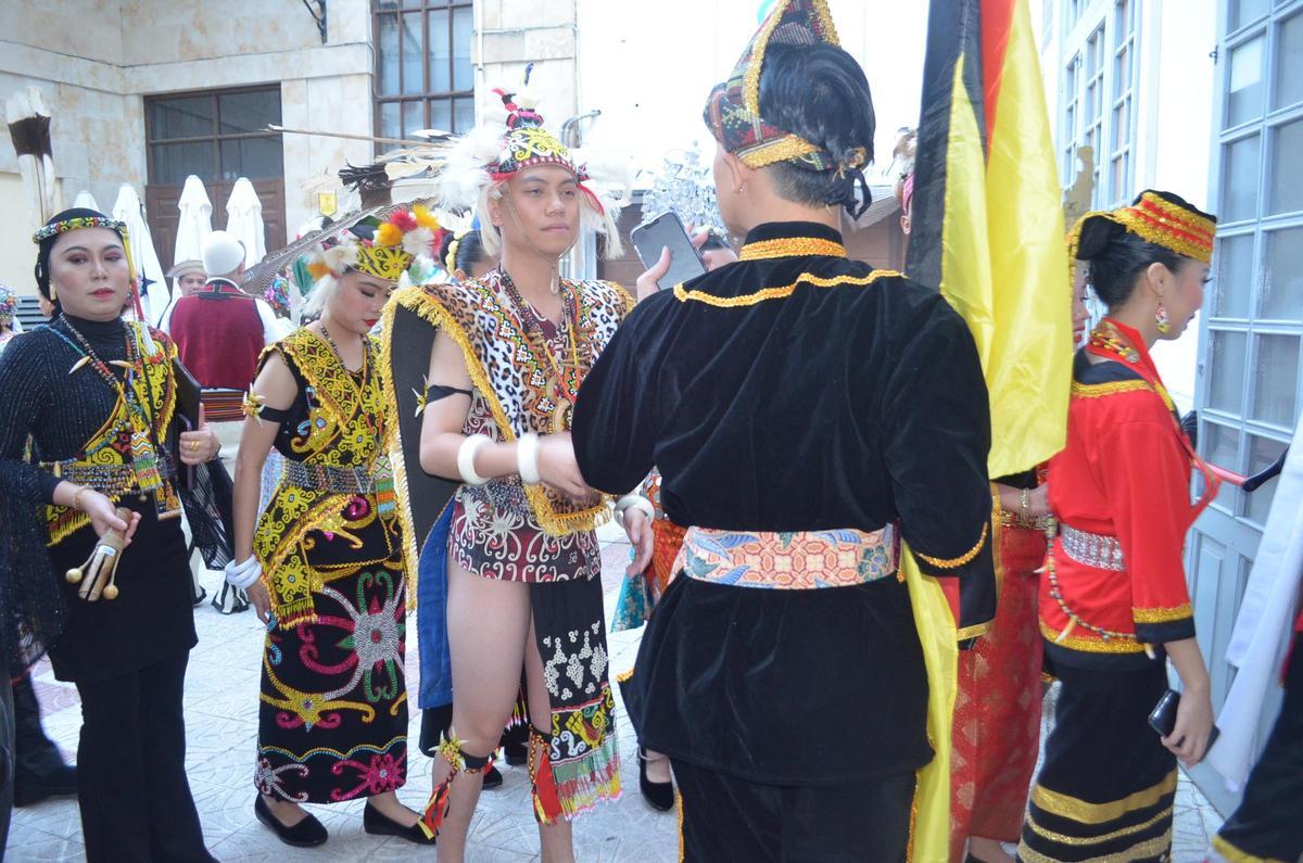 El Festival Internacional de Folklore en Benavente, en imágenes