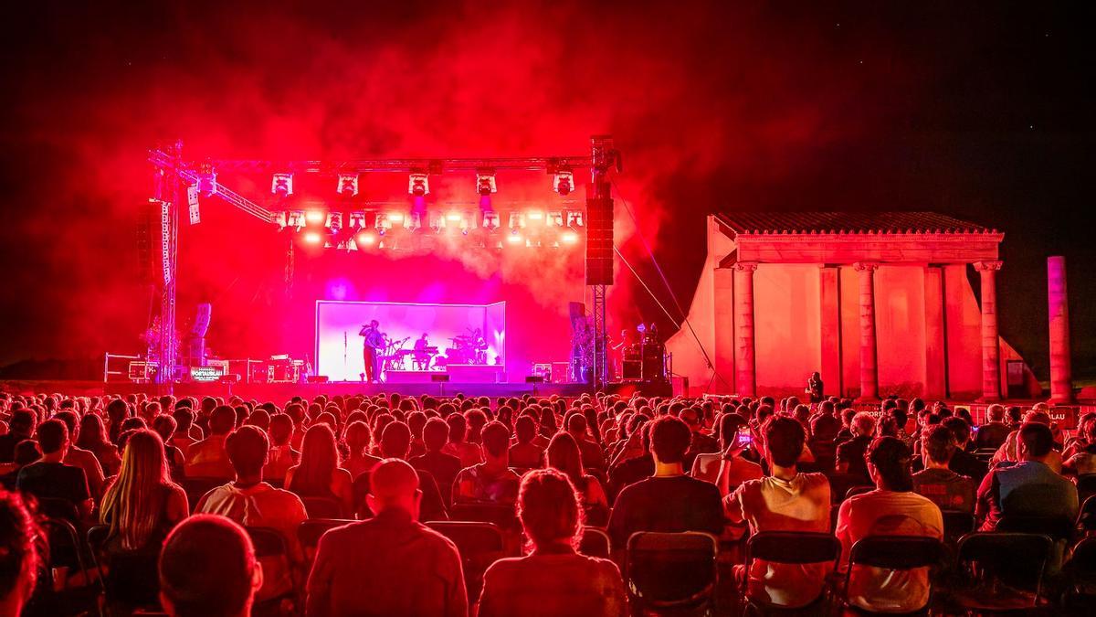 El escenario del Foro Romano de Empúries