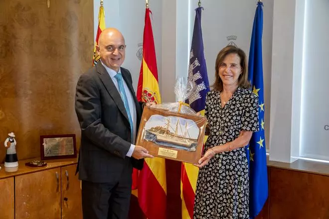 Galería: imágenes de la visita a Ibiza de la embajadora de Francia en España