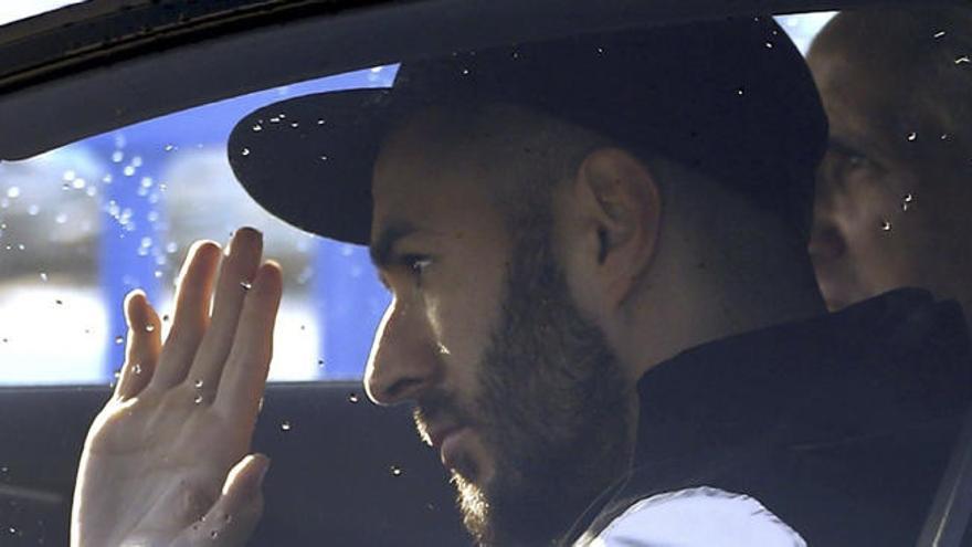 Benzema quiere un careo con Valbuena ante la jueza