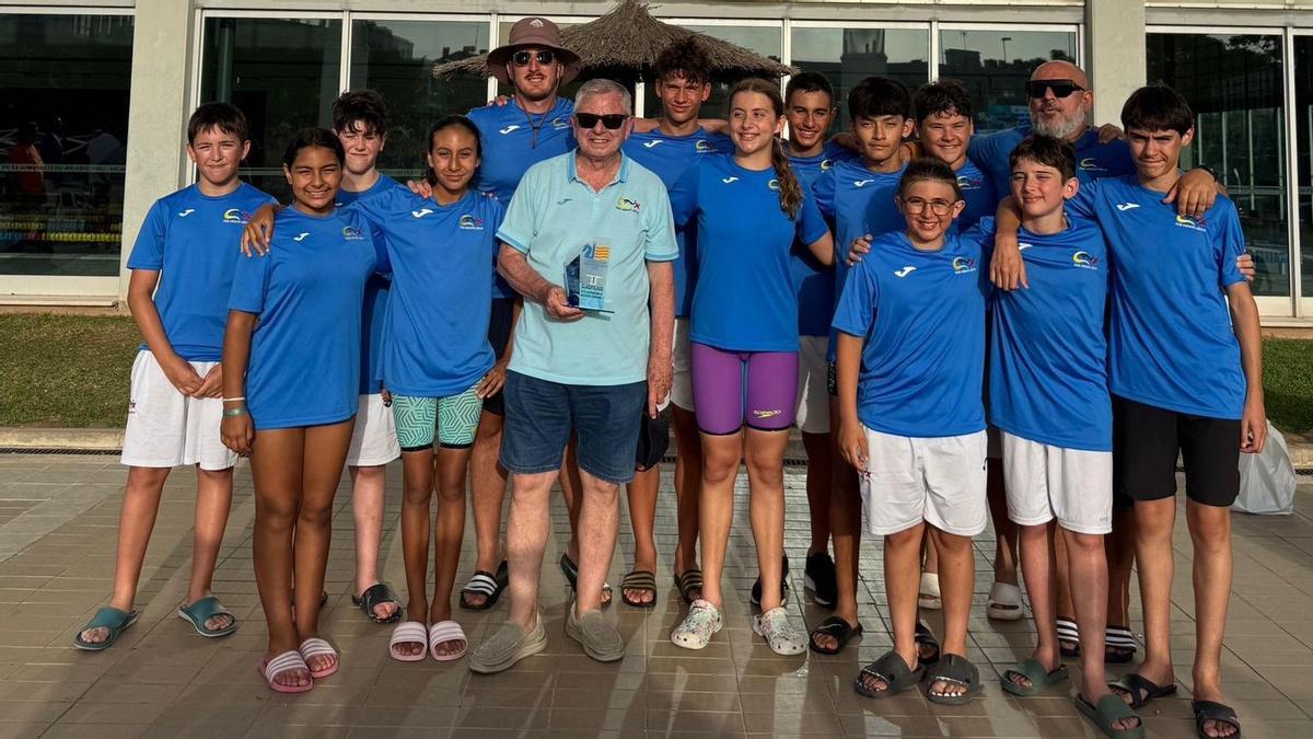 Nadadores del CN Xàtiva en el Campeonato Autonómico Alevín celebrado en Sedaví.