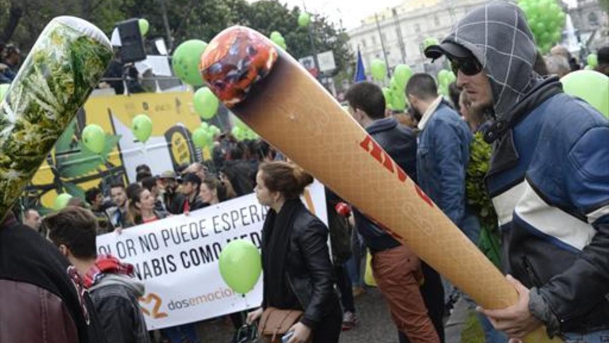 Protesta en Madrid, en mayo del 2016, a favor de legalizar el cannabis.