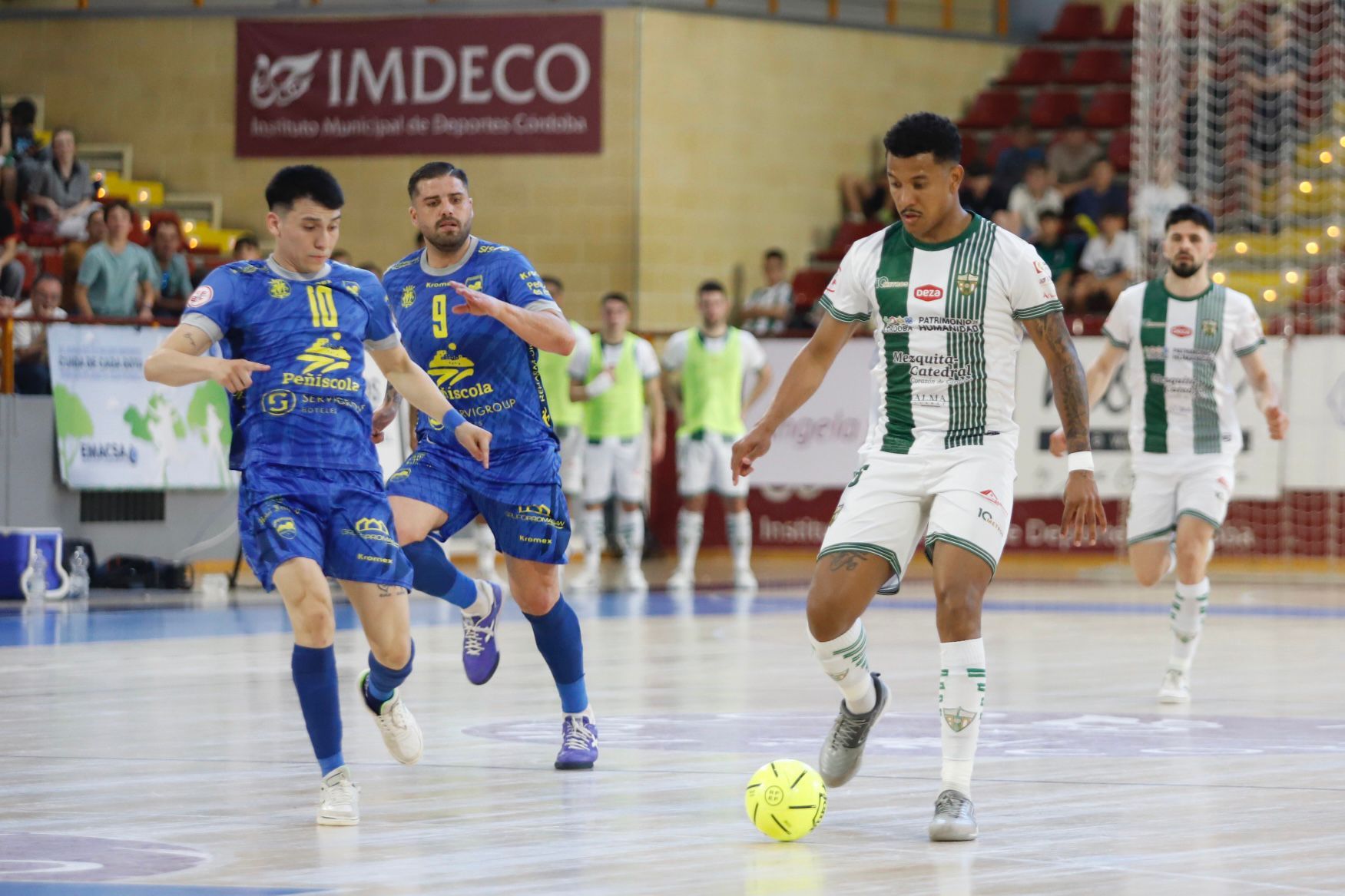El Córdoba Futsal - Peñíscola en imágenes