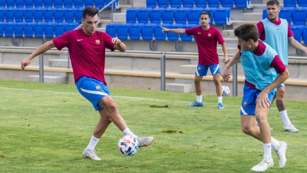 El Barça B durante uno de los primeros entrenamientos de la pretemporada