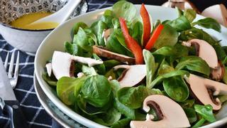 La ensalada ligera sin tomate ni lechuga: fácil de elaborar y baja en calorías