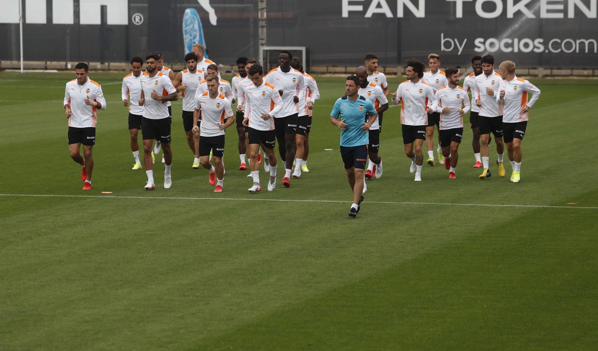 Entrenamiento del Valencia antes del encuentro frente al Mallorca