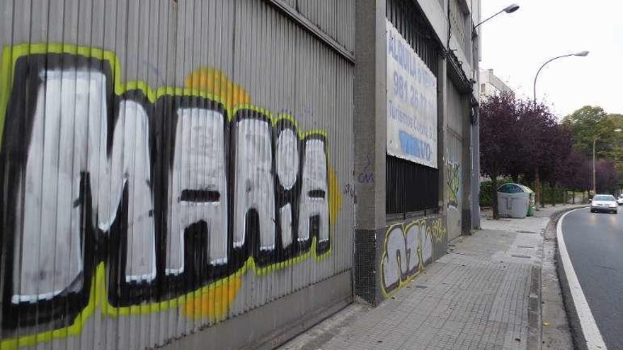 El Ayuntamiento de Oleiros advierte un &#039;boom&#039; en pintadas y grafitis en Perillo