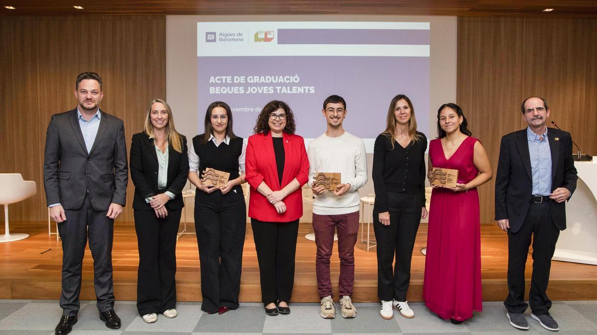 El programa universitario ha iniciado este curso la novena convocatoria de Becas Jóvenes Talentos con cinco alumnos que cursan estudios en universidades públicas.
