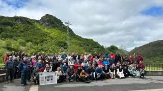 Emotivo encuentro en Valle de Lago: el regreso de los Reyes Magos de 1961