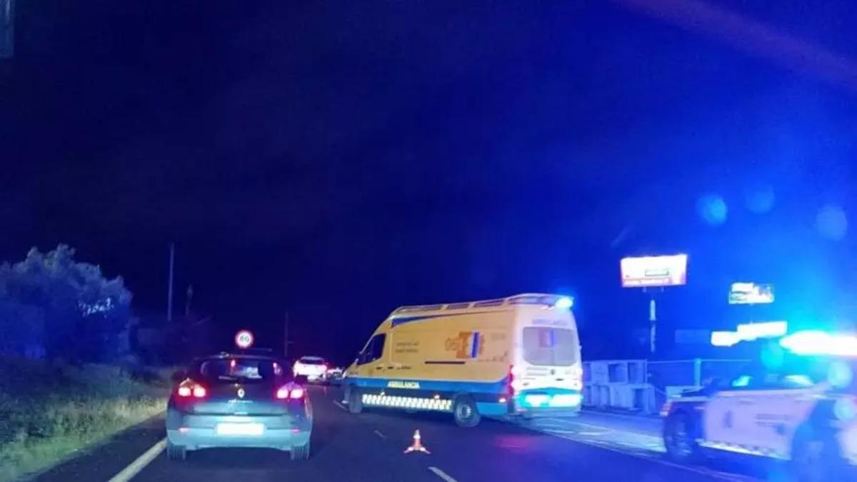 La ambulancia del 061, en el lugar del atropello