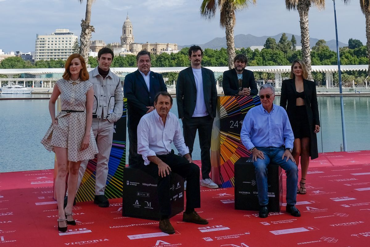 Photocall de 'Con quién viajas' en el 24 Festival de Cine de Málaga