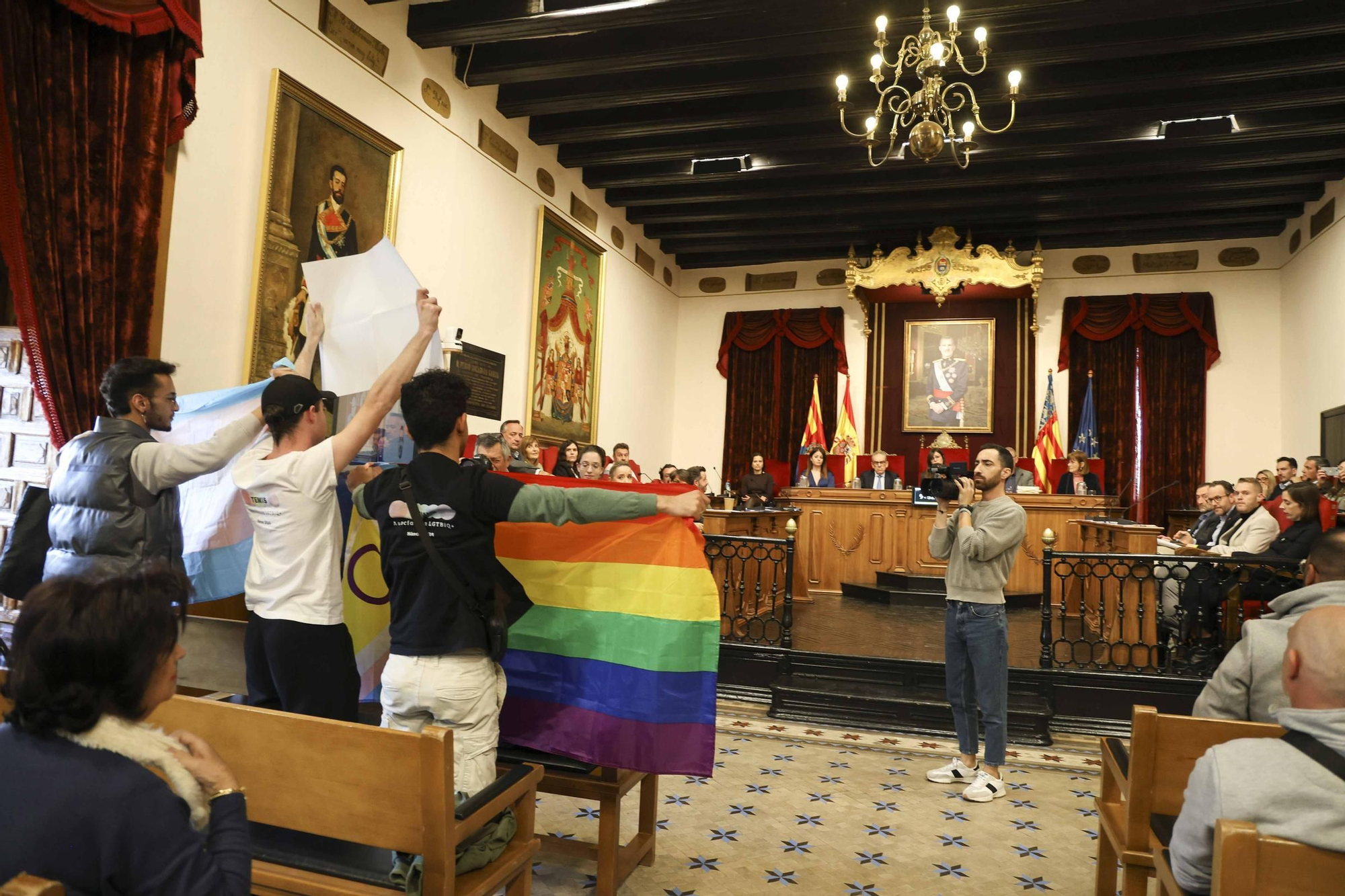 Así ha sido la sesión extraordinaria del Pleno de Elche este lunes 4 de febrero