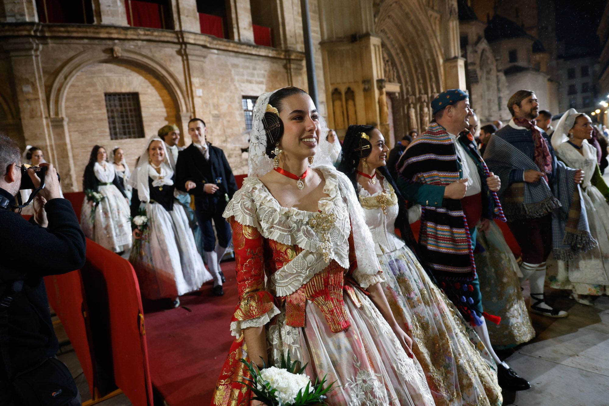 Todas las fotos de la Ofrenda del 17 de marzo por la calle de la Paz de 21:00 a 22:00 horas