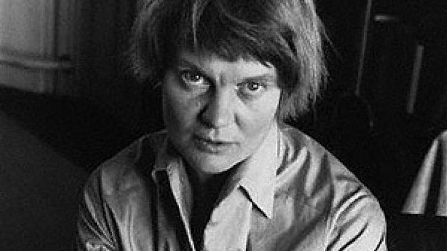 Iris Murdoch y la frustración del amor