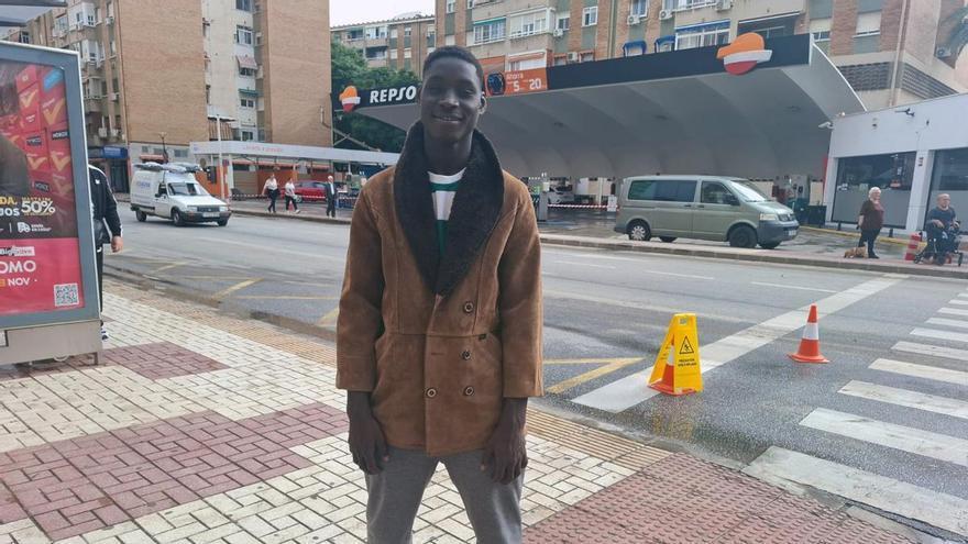 El joven guineano que salvó a una mujer en la DANA en Málaga recibe hasta diez ofertas de trabajo