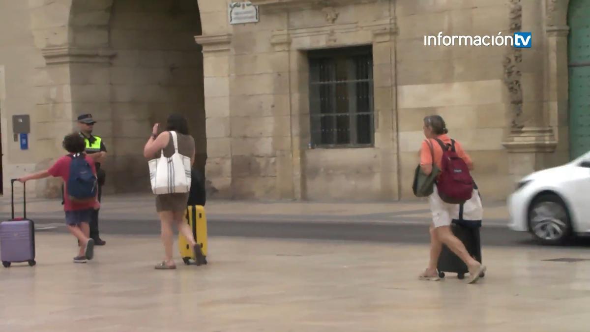 Más de 6.000 pisos turísticos ilegales dados de baja en Alicante en una nueva oleada de inspecciones