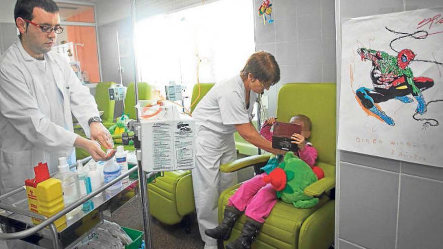 El Hospital de Alicante desarrolla un proyecto de seguimiento de supervivientes de cáncer infantil
