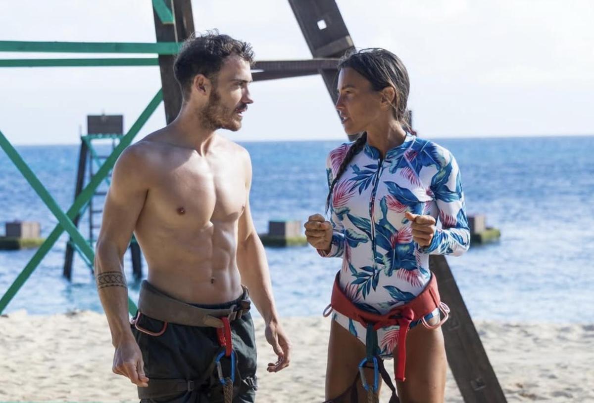 Ingrid y Aratz decidieron entregar la pizza a sus compañeros de 'SV'