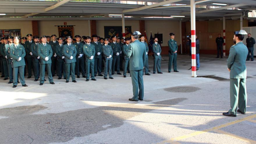 Un momento de la presentación en el patio de la Comandancia.