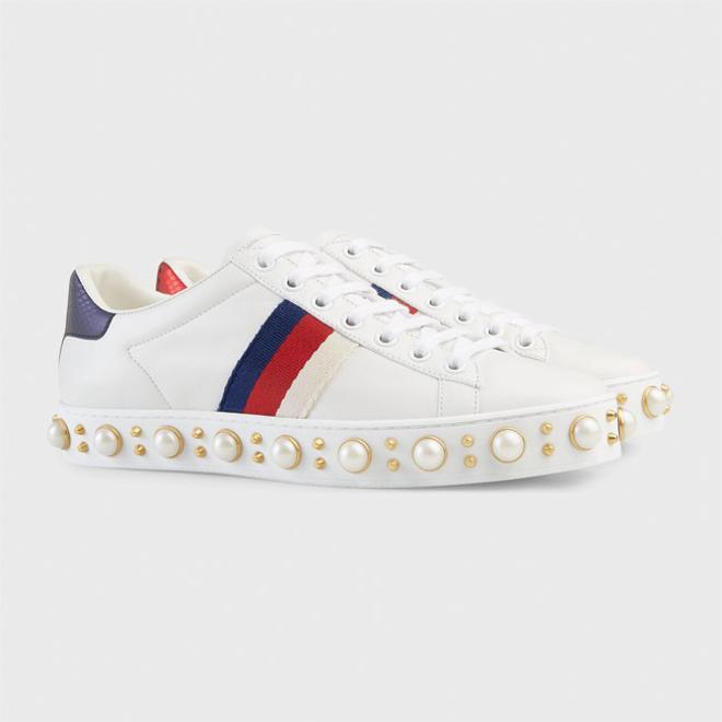 Zapatillas deportivas de Gucci con perlas