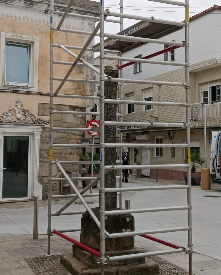 Obras de rehabilitación del cruceiro de A Illa.