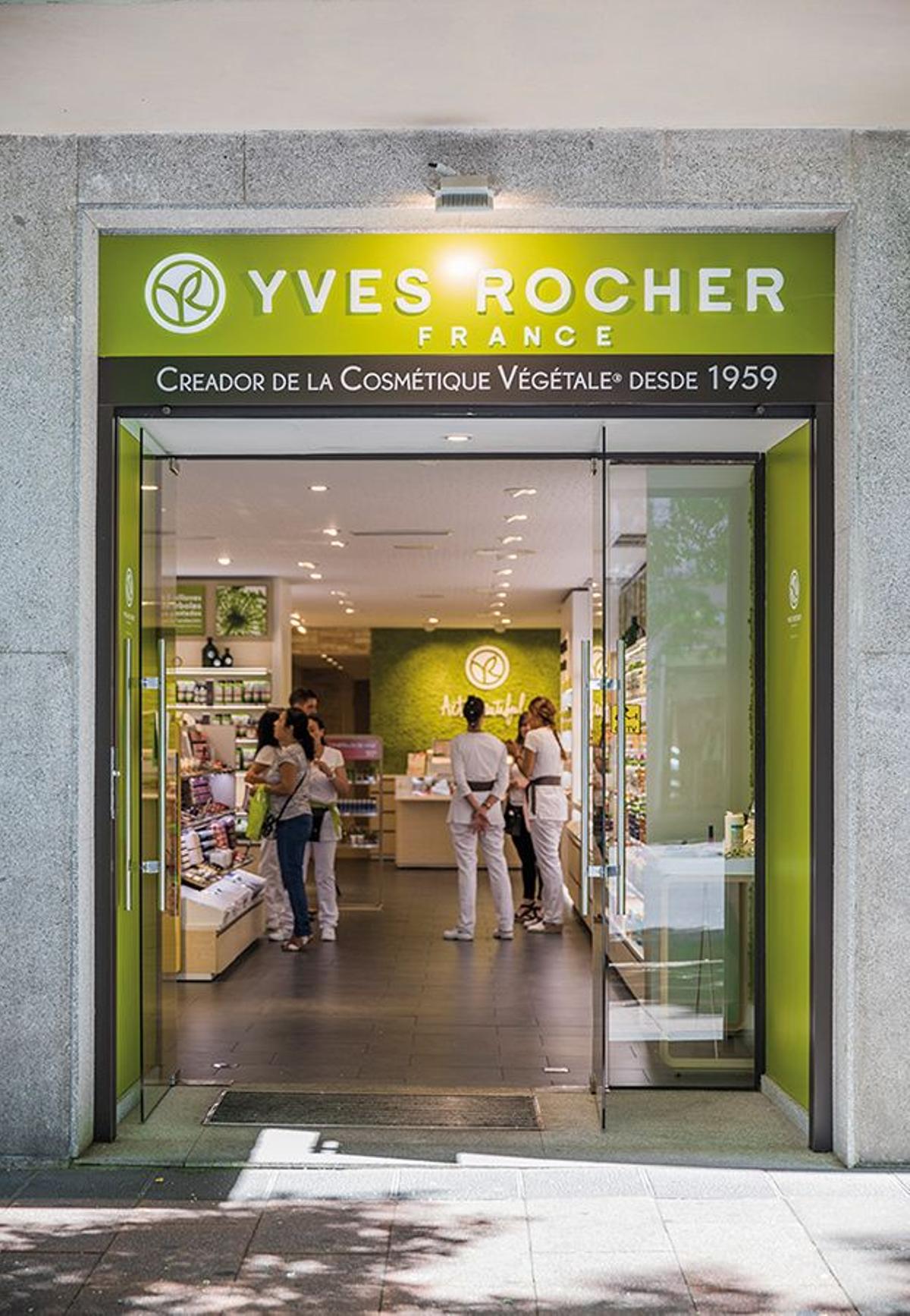 Yves Rocher es la única marca de cosmética en el mundo que controla, al cien por cien, todo el proceso de sus productos.