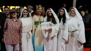 Pinón, Xuan y las Xuaninas vencen en el Antroxu de adultos de Llanera, con un total de 17 participantes