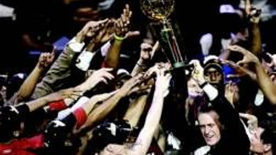 MIAMI HEAT CONQUISTA EN DALLAS SU PRIMER TITULO DE LA NBA