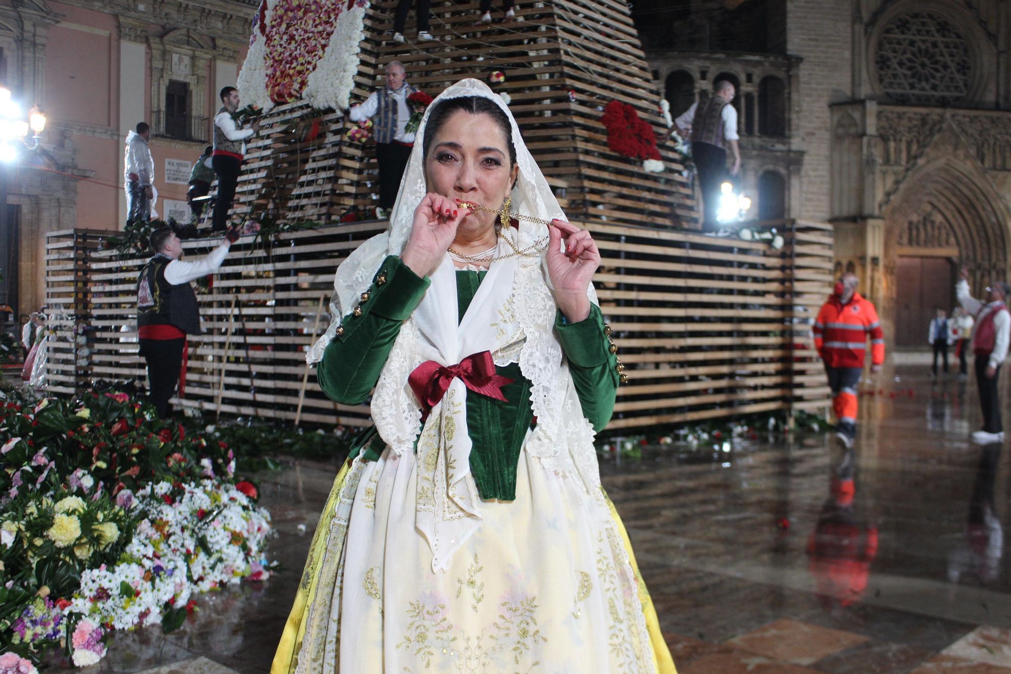 Galería de falleras ilustres en la Ofrenda de las Fallas 2022