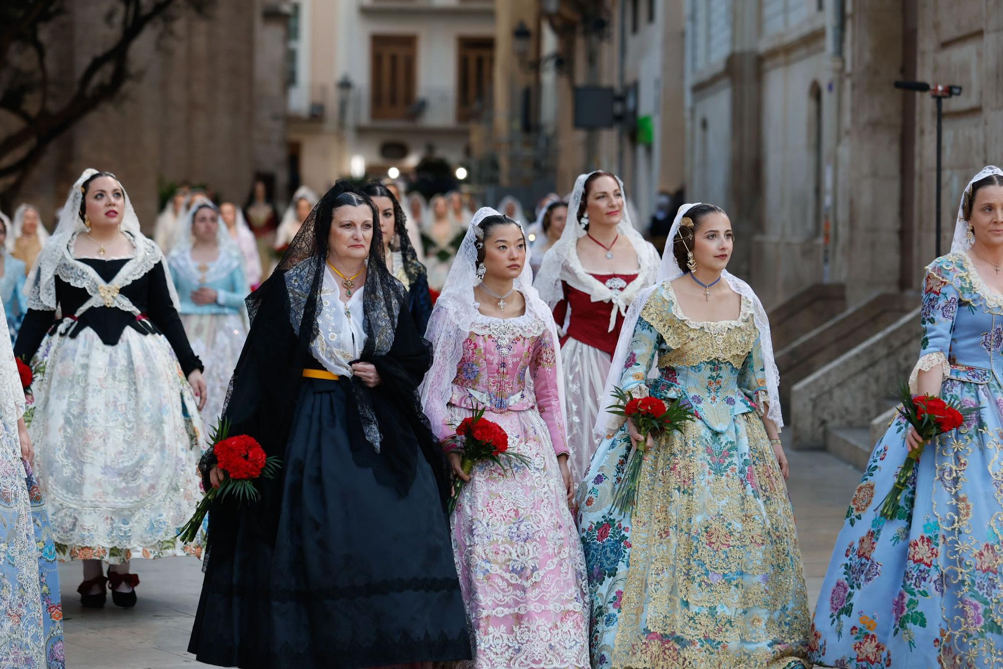 Búscate en el primer día de la Ofrenda en la calle San Vicente entre las 18:00 y las 19:00