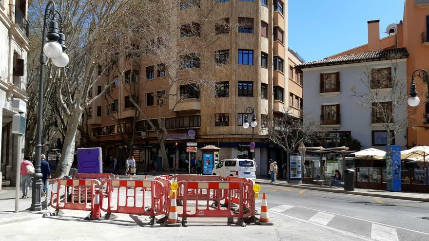 Calles cortadas y autobuses desviados por obras en Jaume III y Plaza del Rei Joan Carles