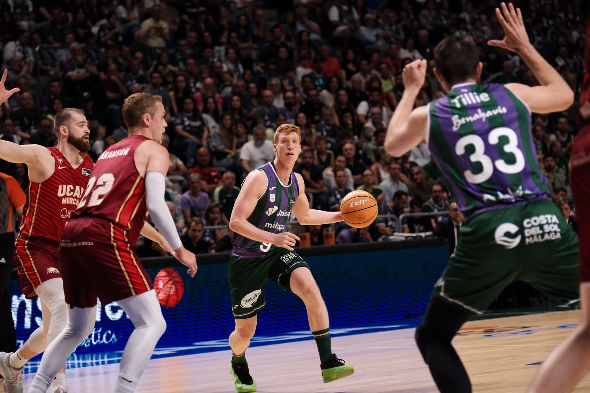 Imágenes del partido del UNICAJA vs UCAM Murcia en el Martín Carpena