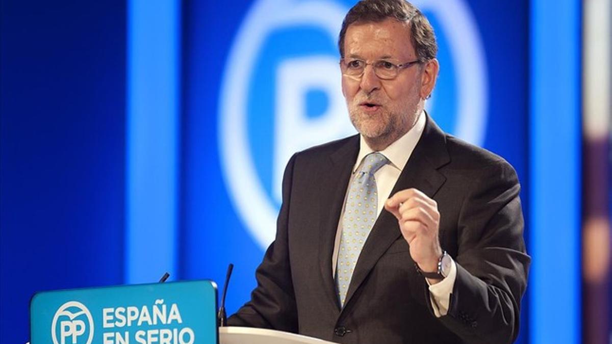 El presidente y candidato a la reelección, Mariano Rajoy, el martes en un mitin en Santander.