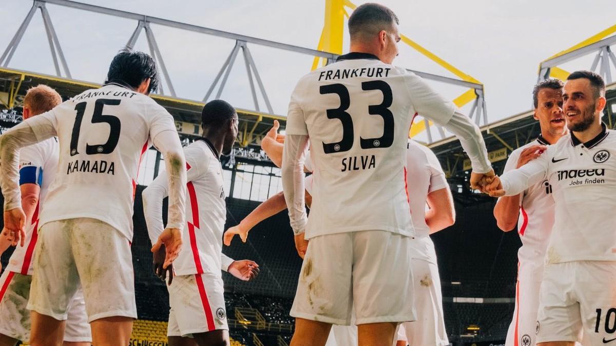 Eintracht Frankfurt conquista el Singal Iduna Park