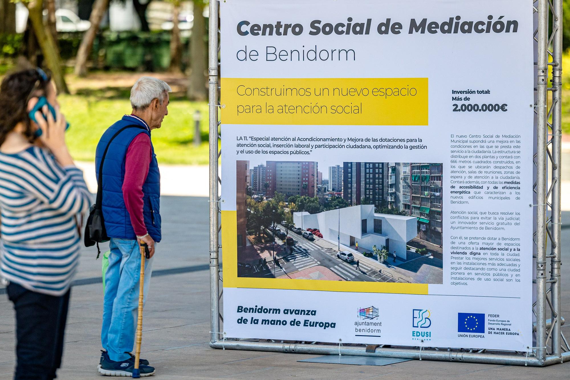 Una exposición al aire libre recoge en ocho paneles los proyectos que integran la EDUSI (Estrategia de Desarrollo Urbano Sostenible e Integrado).