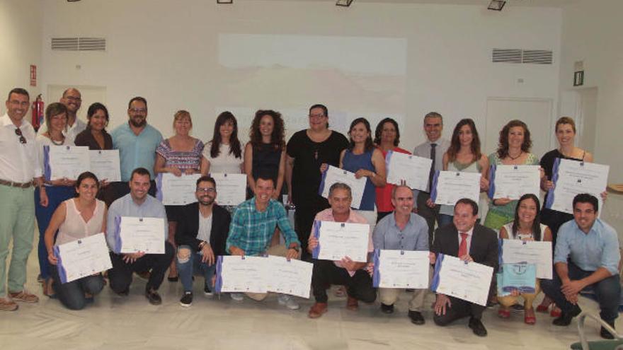 Representantes, ayer, de las empresas que recibieron el sello de calidad turística Sicted.