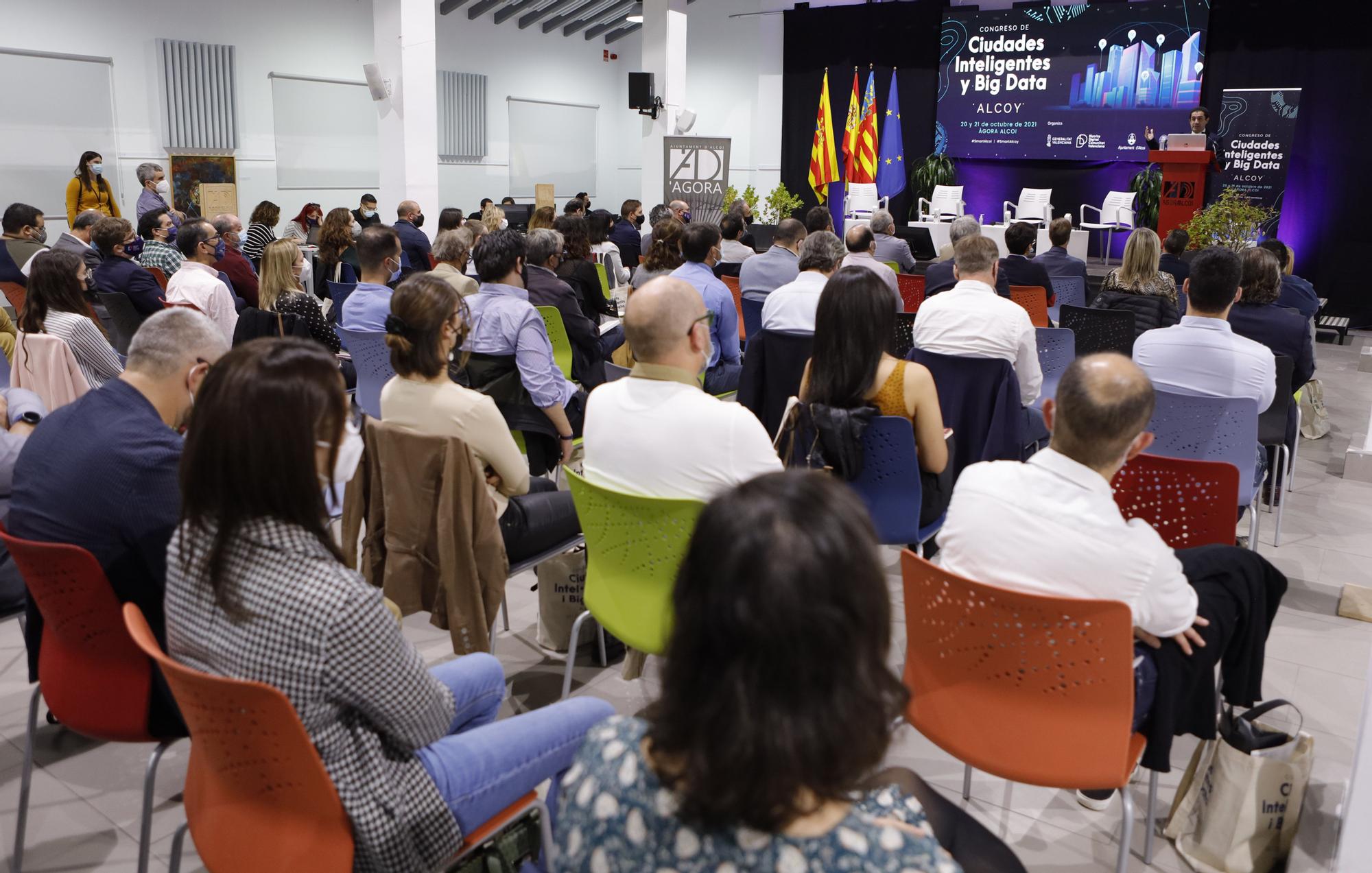 Alcoy celebra el primer Congreso «Ciudades Inteligentes y Big Data»