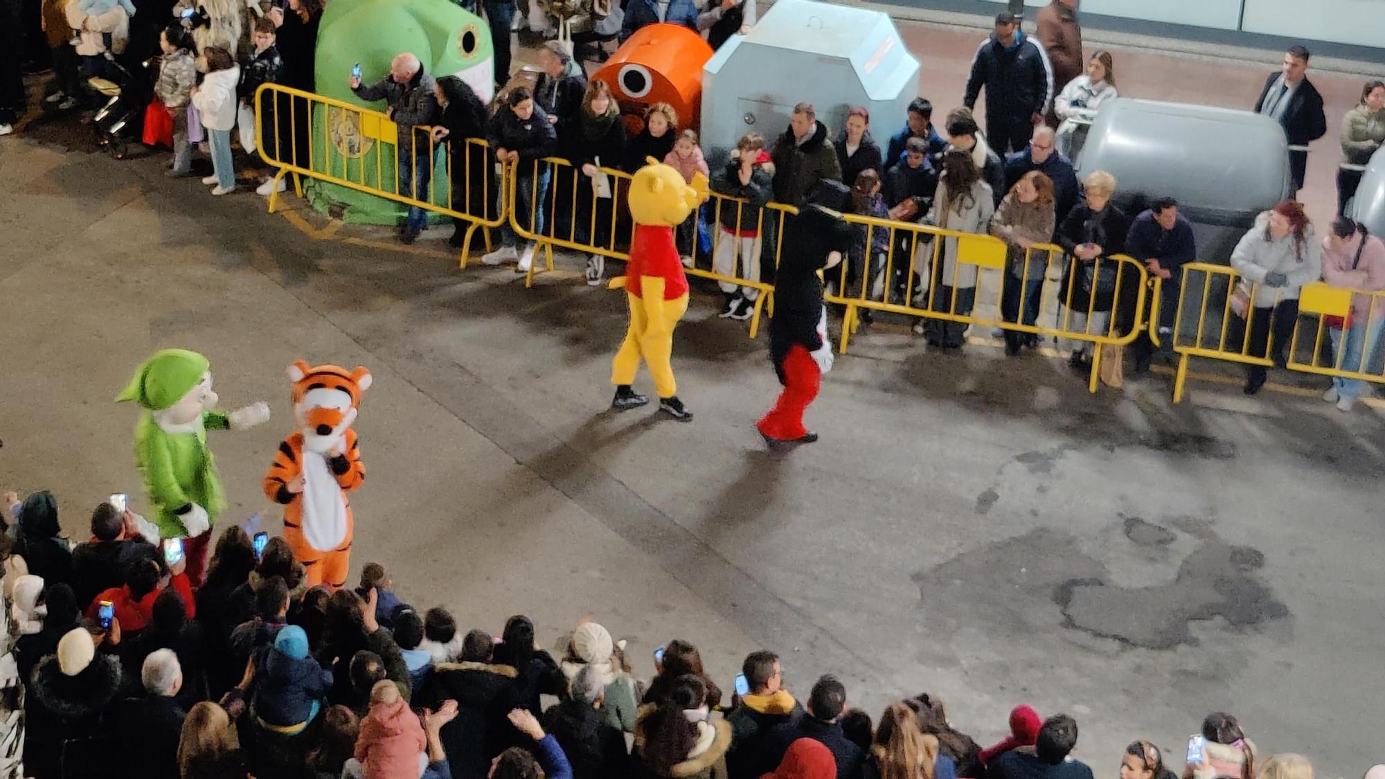 Los Reyes Magos reparten ilusión por los pueblos de la Ribera